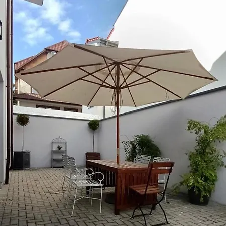 Pod Roza Bed & Breakfast Leba