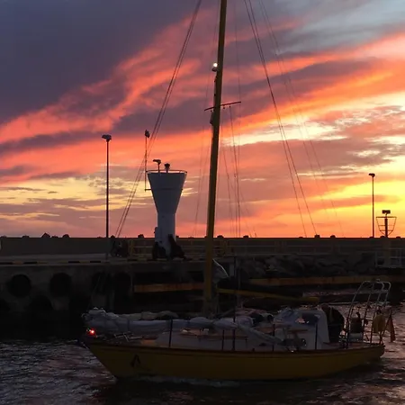 Pod Roza 3* ウェバ