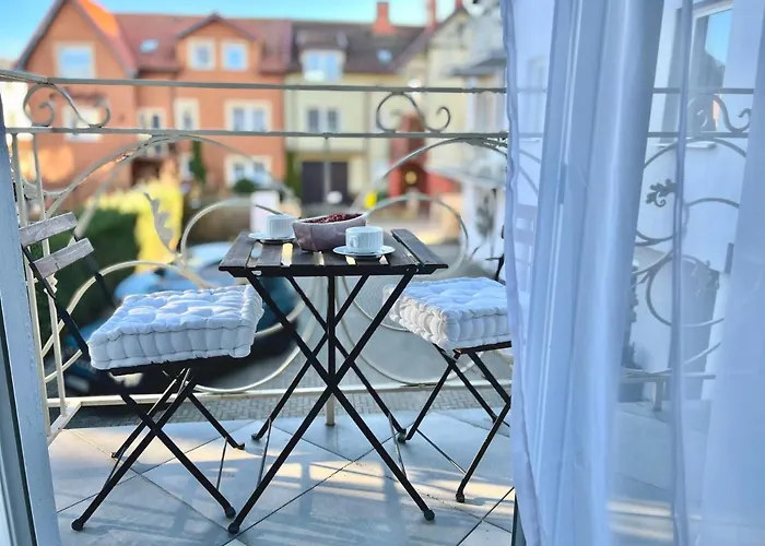 Pod Różą Nocleg ze śniadaniem