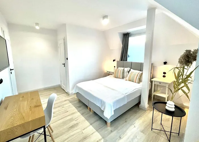 Nocleg ze śniadaniem Pod Różą 3*