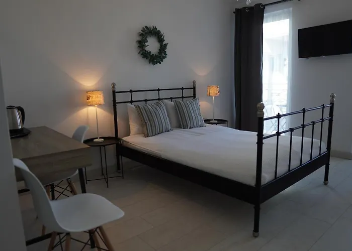 Pod Różą Nocleg ze śniadaniem